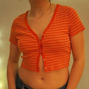 Cropped Short-Sleeve Button-Up Tee!!